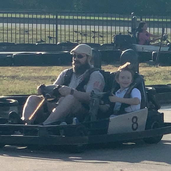 Meet your Posher, Cat - Picture 5 of 9